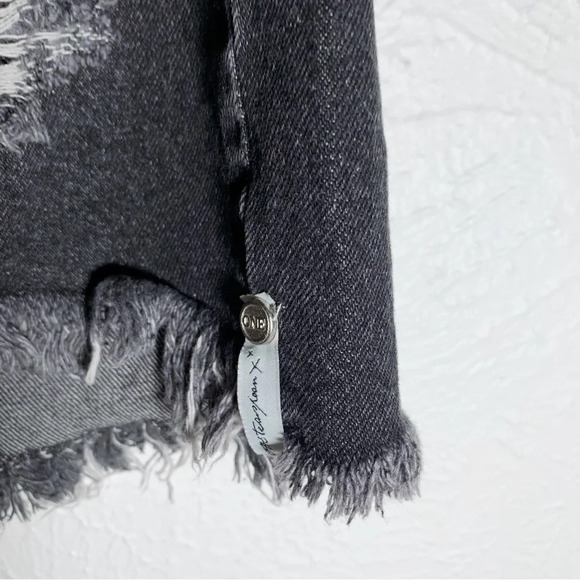 One Teaspoon Junkyard Distressed MicroMini Denim Skirt Black Sz 27 - Picture 2 of 7